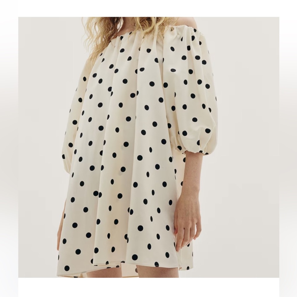 Women’s H&M Polka Dot Off-Shoulder Dress Size XXL